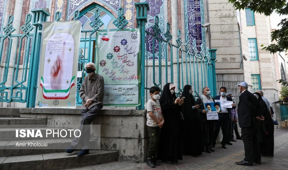 Massive Influx of Voters After Polls Open in Iran Massive Influx of Voters After Polls Open in Iran