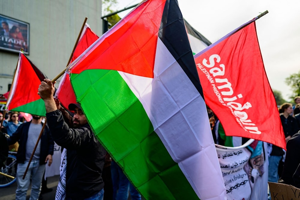 Germany disbands Samidoun for 'anti-semitism'.