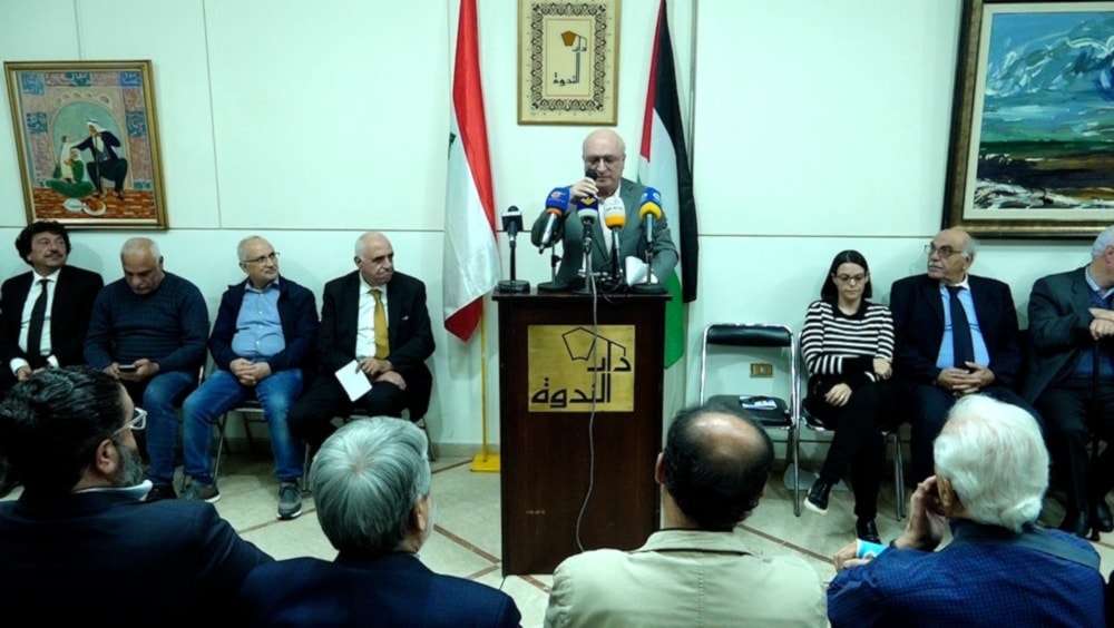 Dar al-Nadwah organizes a solidarity stand with Al Mayadeen following Israeli ban.