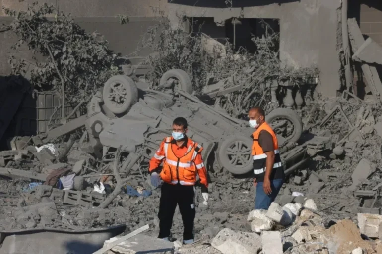 Gaza martyrs surpass 15,000, dozens pulled from under rubble