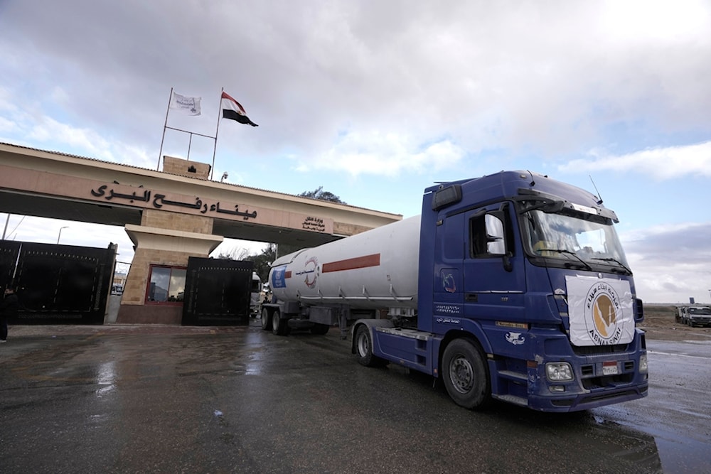 Egyptian official claims 2k+ trucks of aid entered Gaza through Rafah