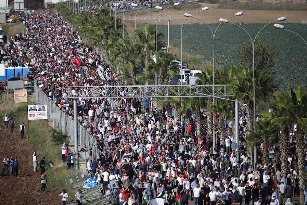 Pro-Palestine protesters try to storm US military base in Turkey