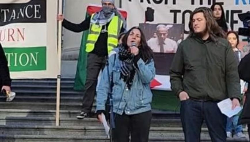 Natalie Knight delivering a speech at a pro-Palestinian rally in late October. (United in Struggle)