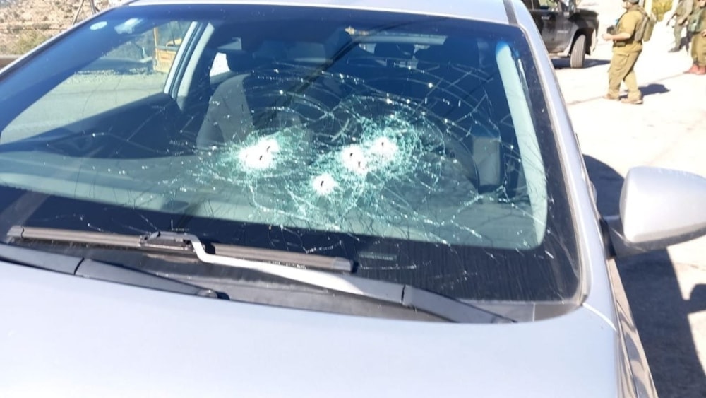 Settler Injured in shooting operation, north of Ramallah