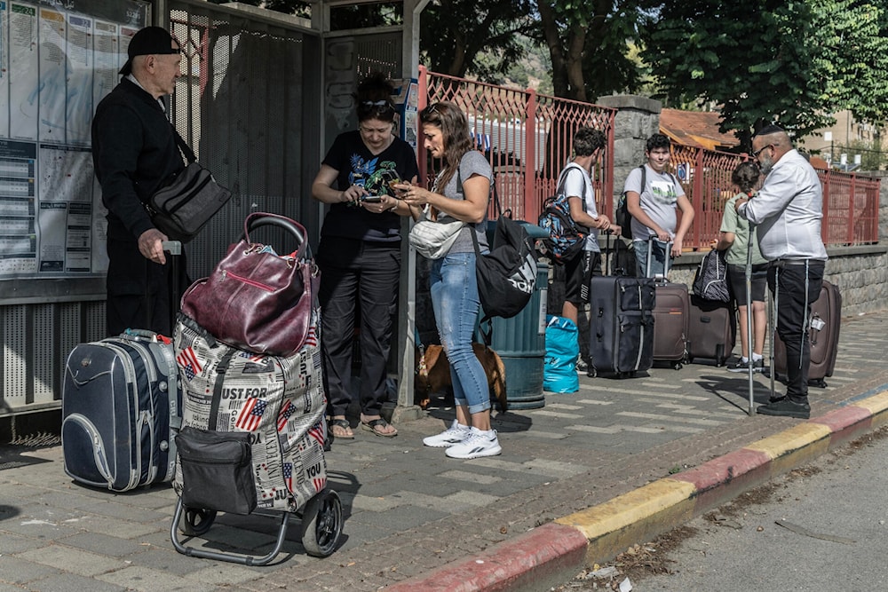 Evacuated Israeli settlers refuse to return