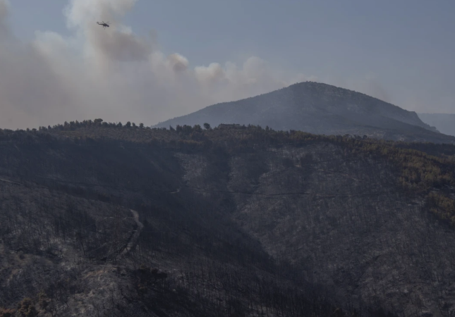 greece-venue-of-largest-wildfire-ever-recorded-in-eu-al-mayadeen