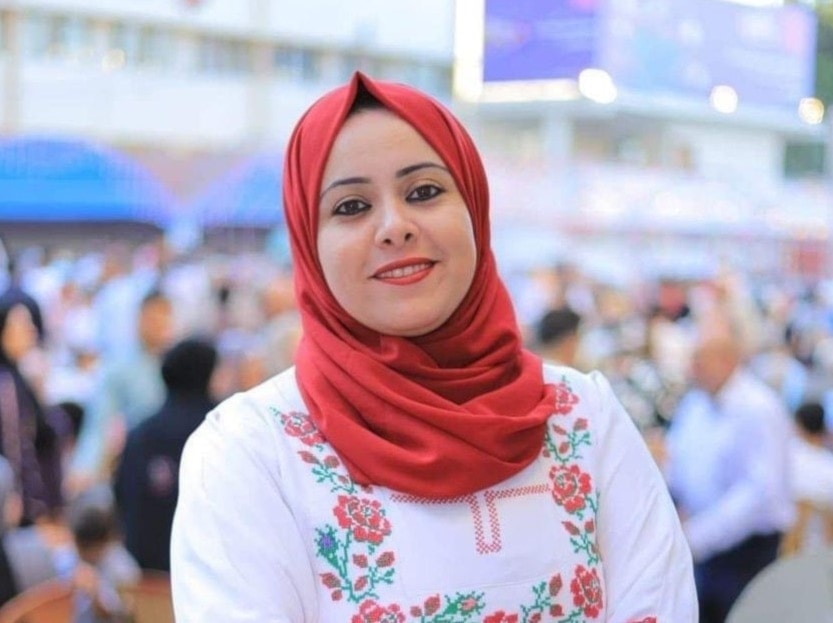 The martyr, journalist, Heba Al-Abadla, died with her daughter, on Tuesday evening, as a result of an Israeli bombing that targeted her in Khan Yunis (the journalist’s page on the X platform)