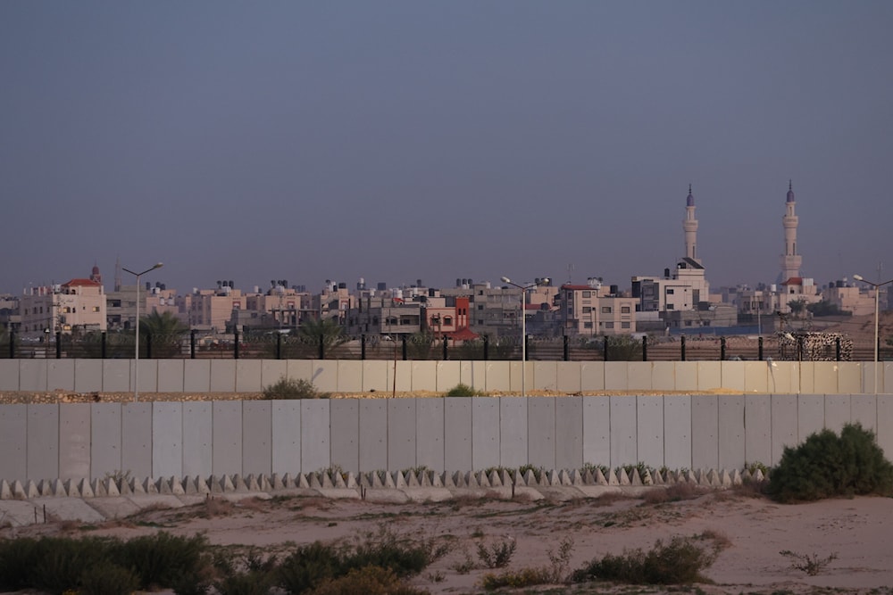 'Israel' might deploy forces on Gaza-Egypt border, isolate the Strip