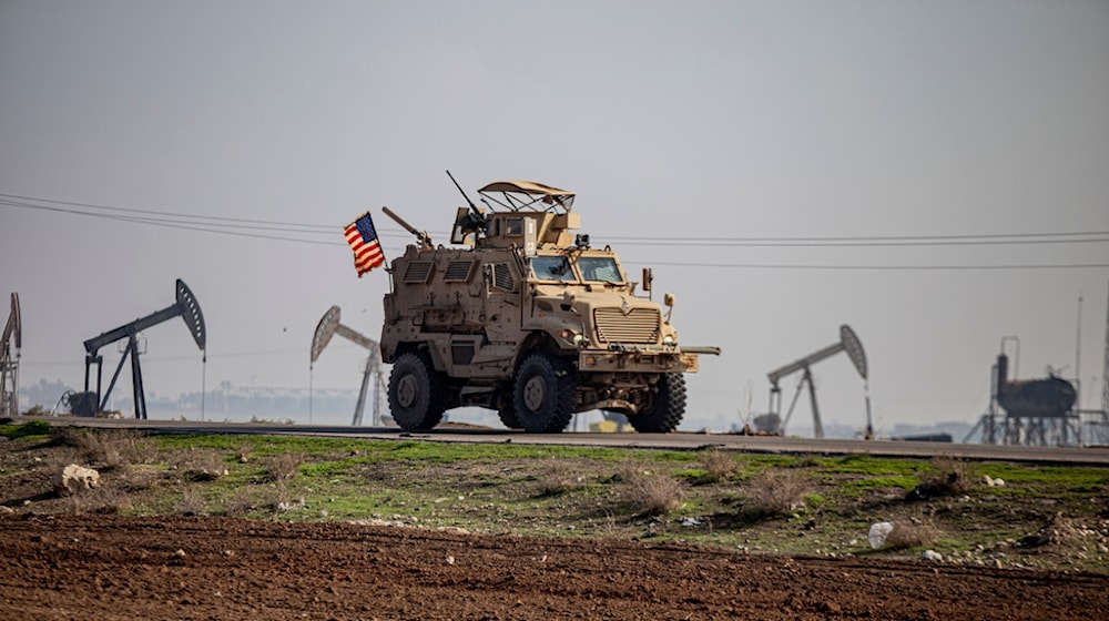 Exclusive: US al-Omar Oilfield Base targeted from Syrian territories