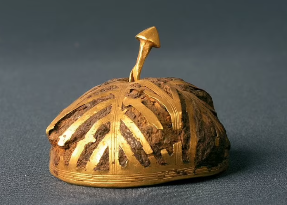 A gold-coated cap part of the Treasure of Villena with alien metal.(Villena Museum, Alicante) 