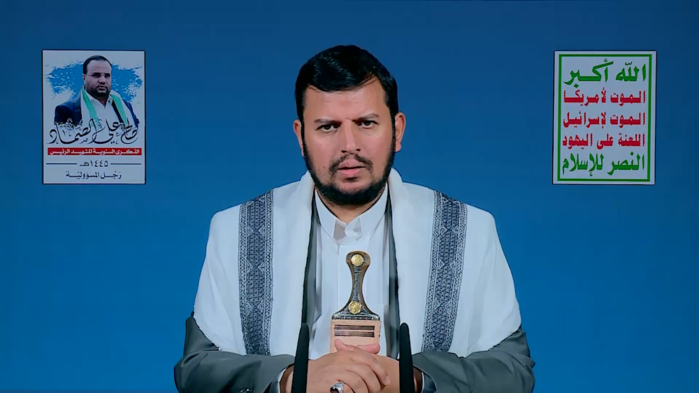 Sayyed al-Houthi: No intention to cut submarine, internet cables
