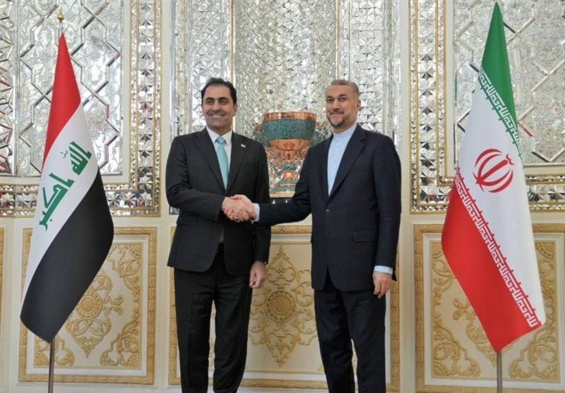 Acting Speaker of the Iraqi Parliament, Mohsen Al-Mandalawi, in a meeting with Iranian Foreign Minister Hossein Amir-Abdollahian (Tasnim News)