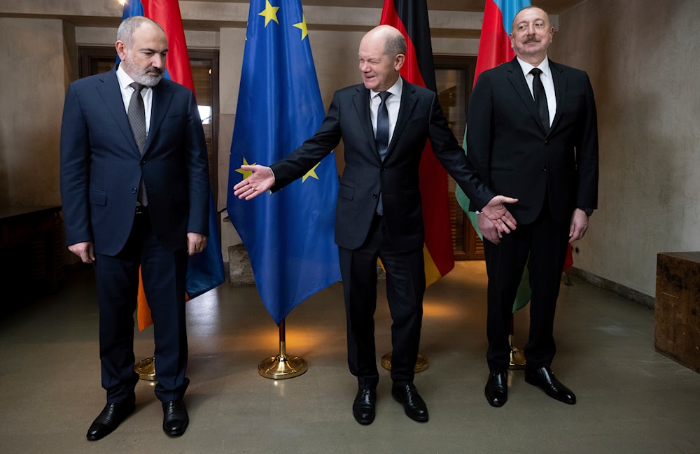 Prime Minister of Armenia Nikol Pashinyan, German Chancellor Olaf Scholz, and Ilham Aliyev, President of the Republic of Azerbaijan during a meeting in Munich, Germany, Saturday, Feb. 17, 2024. (AP)