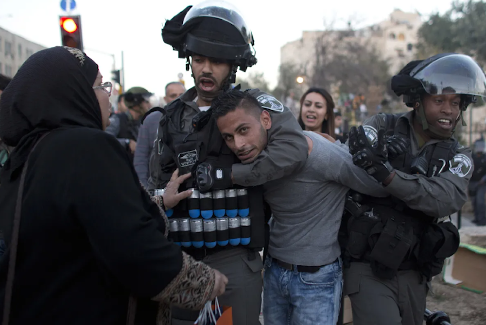 25 more Palestinians arrested in West Bank raids