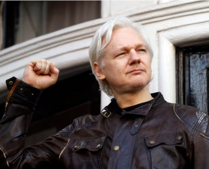 Assange's wife: Extradition hearing 'a matter of life and death'