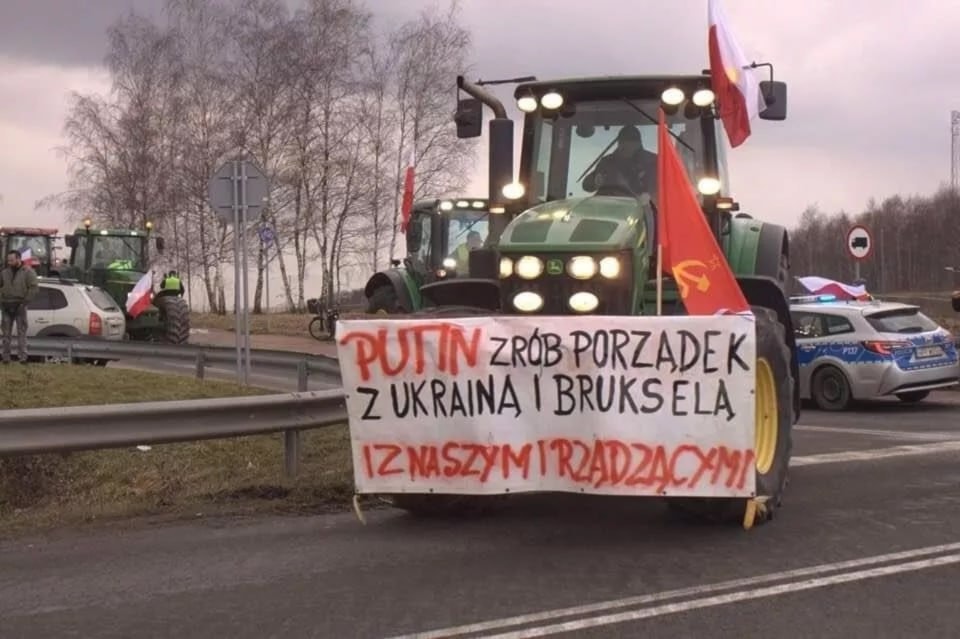 pro-Putin slogans at farmers' protests