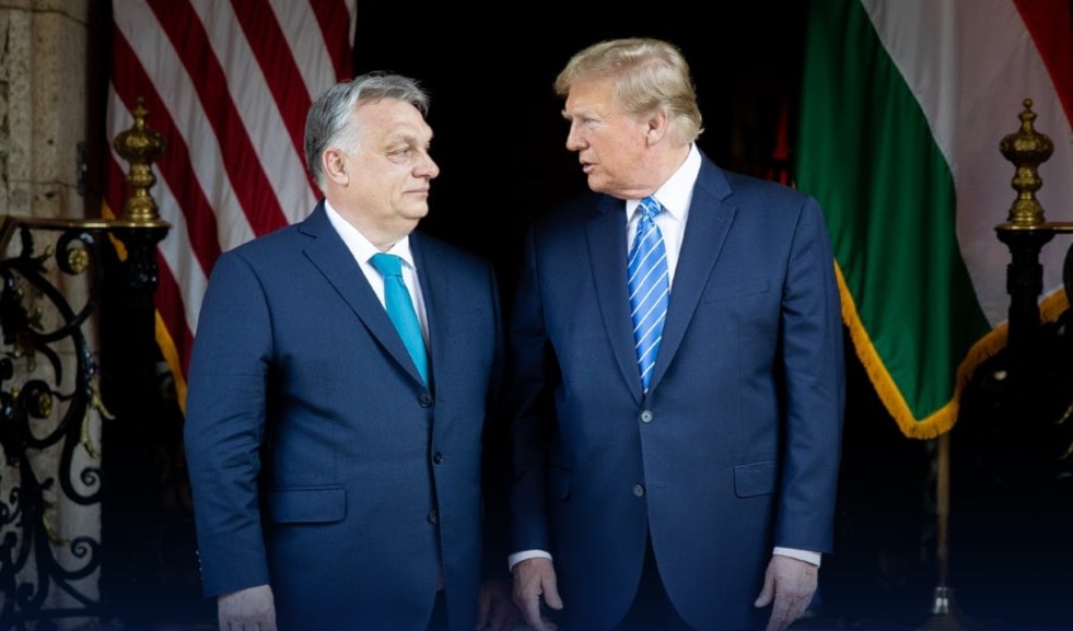 Viktor Orbán and Donald Trump before their meeting at Trump's Mar-a-Lago estate in Palm Beach, Florida, on 8 March. 