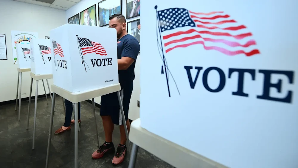A US voter fills out a ballot (AFP VIA GETTY IMAGES)