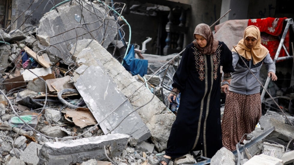Israeli strikes on Rafah raise fear ground assault could begin