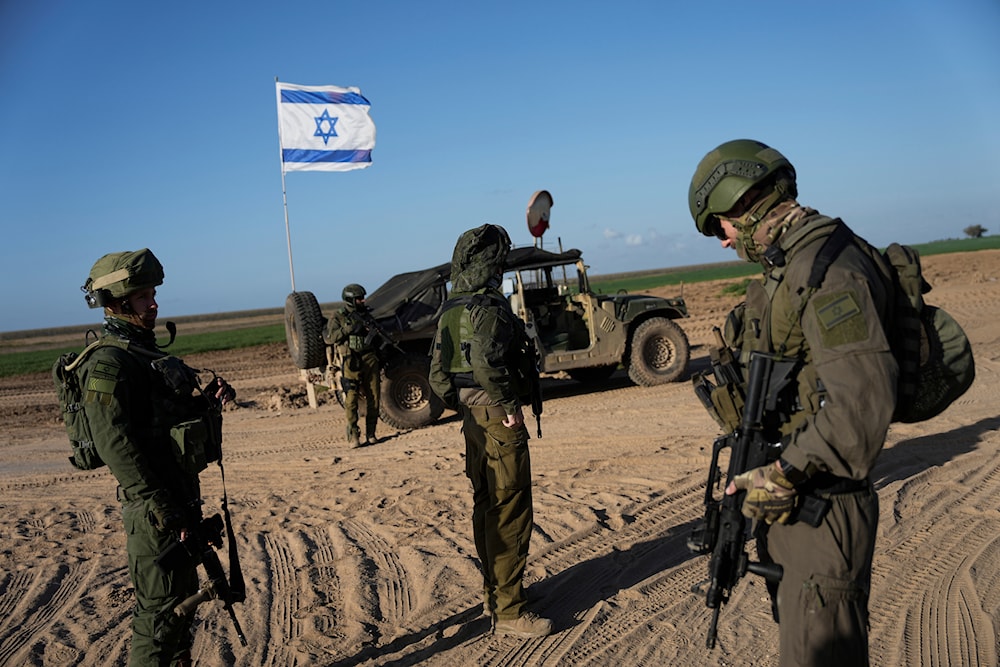Israeli command fears regular troops resignation when crucially needed