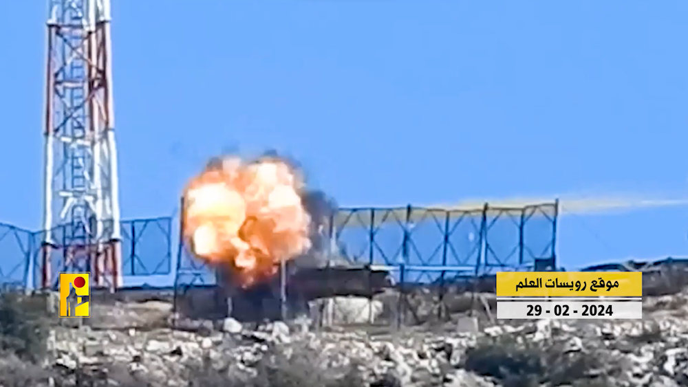 Hezbollah pounds Israeli sites and soldiers across border