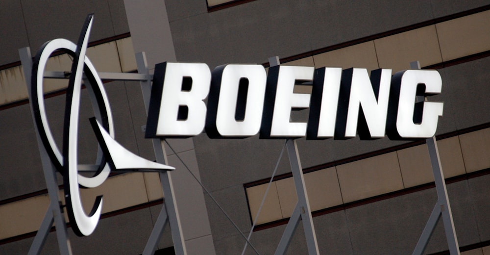 The Boeing logo is seen, on Jan. 25, 2011, on the property in El Segundo, Calif.(AP)