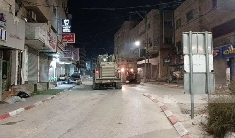 West Bank Resistance confronts Israeli forces in Tulkarm