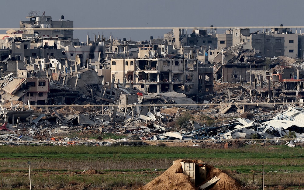 Israeli bombing across Gaza continues, family massacred in Rafah