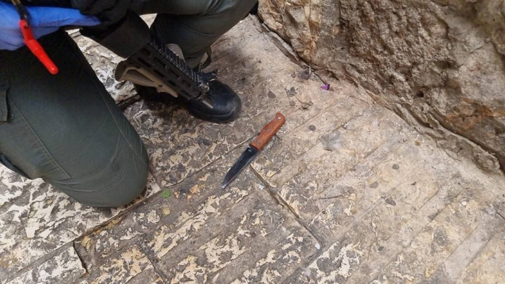 The knife allegedly used to conduct the stabbing operation by the Turkish tourist in occupied al-Quds, occupied Palestine, on April 30, 2024. (Social media)
