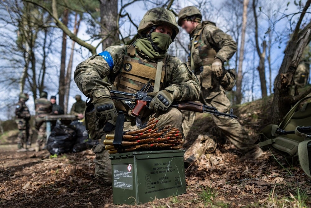 Ukrainian soldiers during military training at an undisclosed location in Poland. ( AFP / Getty Images)