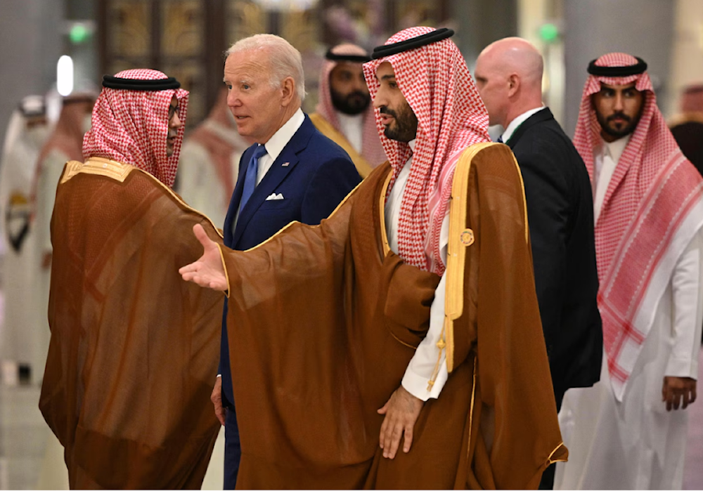 Gulf states urge US to stop 'Israel' from attacking Iranian oil sites