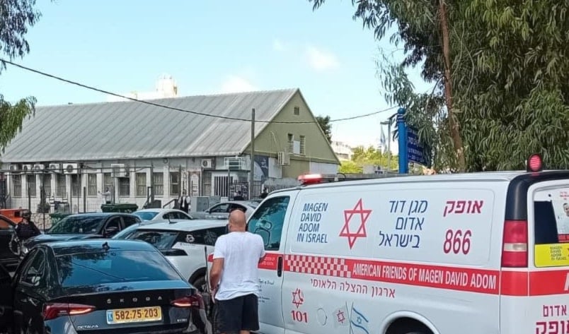Israeli Rabbi succumbs to his wounds after stabbing attack In Hadera