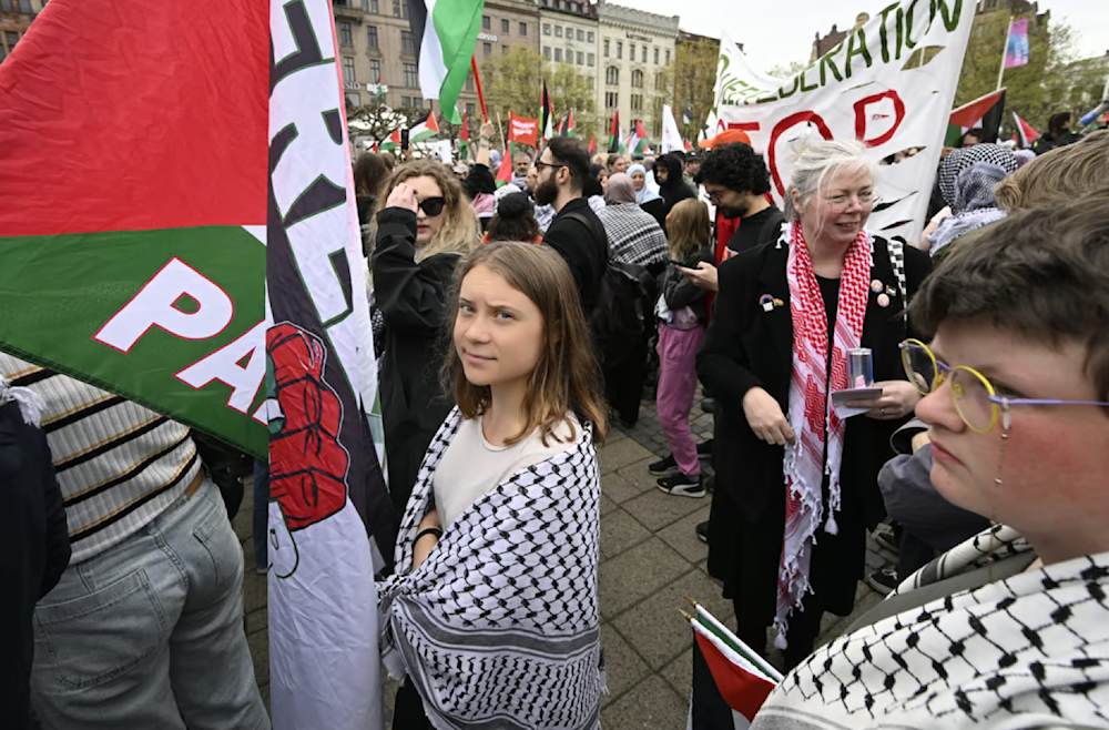 Greta Thunberg leads pro-Palestine protest in Milan