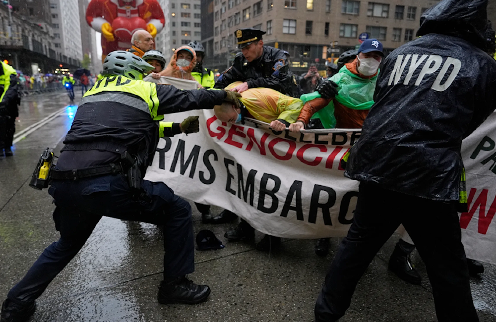 Pro-Palestine protesters arrested at New York Thanksgiving parade