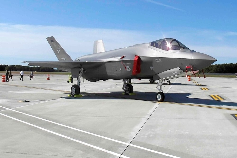 An F-35 fighter jet arrives at the Vermont Air National Guard base in South Burlington, Vt., Sept. 19, 2019. (AP)