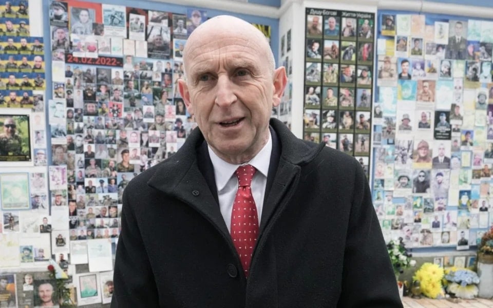 efence Secretary John Healey said Britain needs to ‘make the training a better fit for what the Ukrainians need’ (AFP/Getty Images)