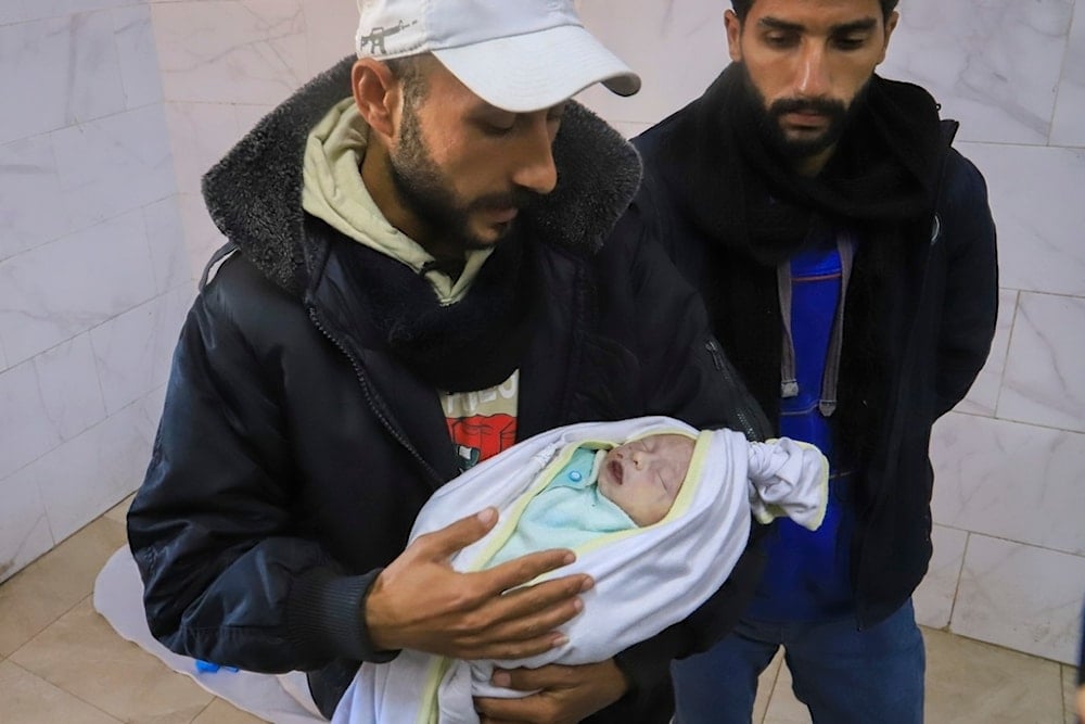 With purple lips and blotchy skin: Baby girl freezes to death in Gaza