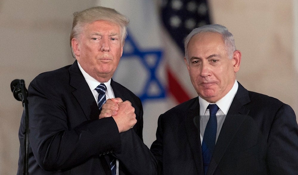 President Donald Trump and Israeli Prime Minister Benjamin Netanyahu shake hands at the Israel Museum in al-Quds, Tuesday, May 23, 2017. (AP)