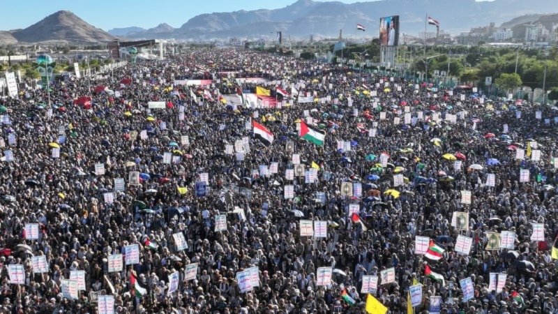 Scenes from Yemen's million-man march in solidarity with Palestine, December 6, 2024 (Yemeni Military Media)