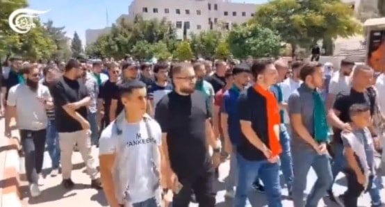 West Bank university students hail Resistance, Sayyed Hassan Nasrallah