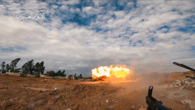 Palestinian Resistance blast Israeli unit in pre-prepared minefield