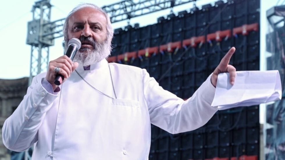 Archbishop Bagrat Galstanyan addresses protesters in Yerevan, undated. (AFP)