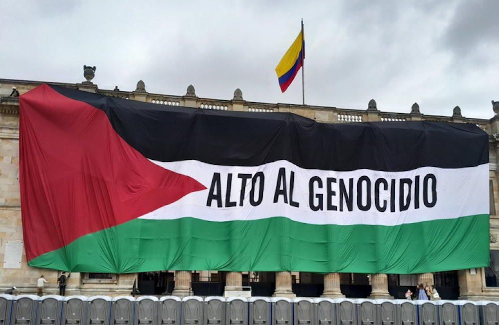 Massive Palestinian flag displayed at 'Hope Concert' in Bogota | Al ...