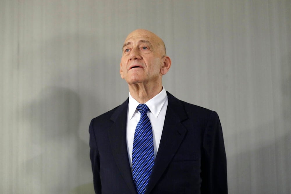 Evacuating northern settlements 'hysterical', govt. at a loss: Olmert