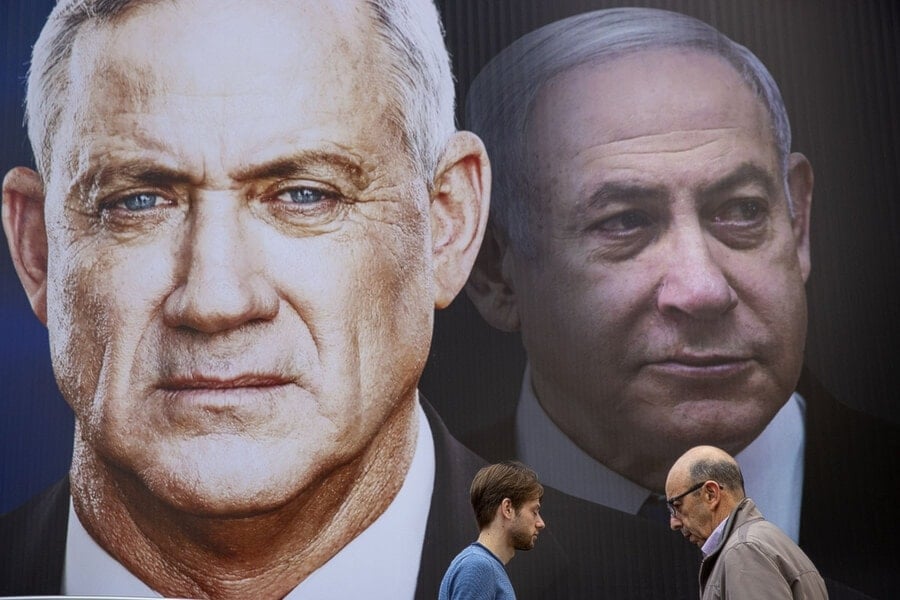 Gantz attacks Netanyahu: 'Be brave for once'