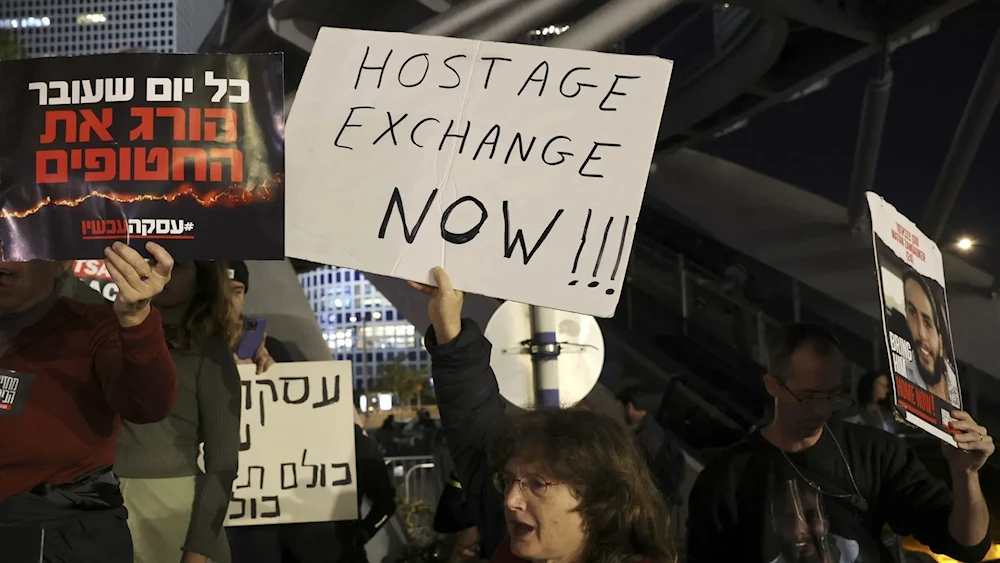 Israeli protestors erect tents in Tel Aviv demanding exchange deal