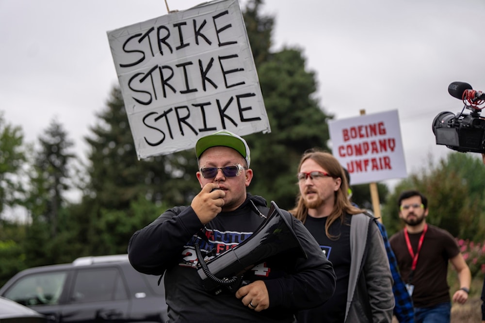 Boeing workers vote overwhelmingly for strike against contract Al