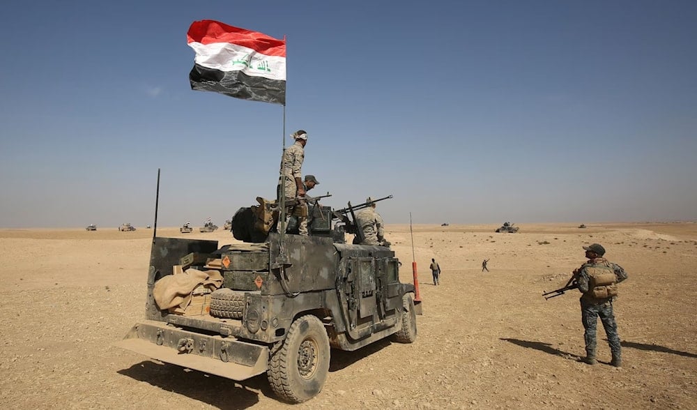 Iraqi army units and Iraqi Popular Mobilization Forces forces are advancing towards Mosul from Baghdad in the south. (AFP)