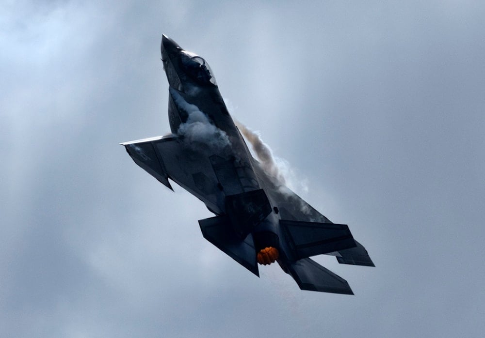 A USNF-35C, the first and world's only long-range stealth strike fighter explicitly for carrier operations, performs during the Pacific Airshow at Huntington Beach, Calif., on Oct. 1, 2023. (AP)