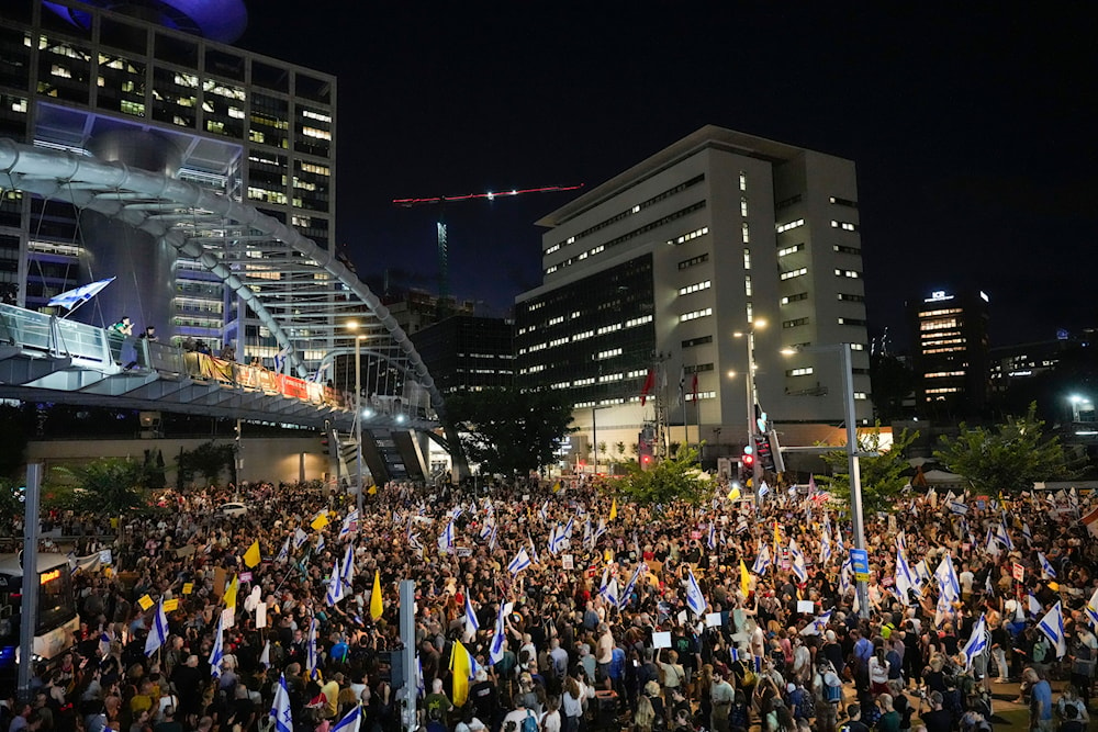 Thousands of Israelis protest in Tel Aviv, demand prisoner deal